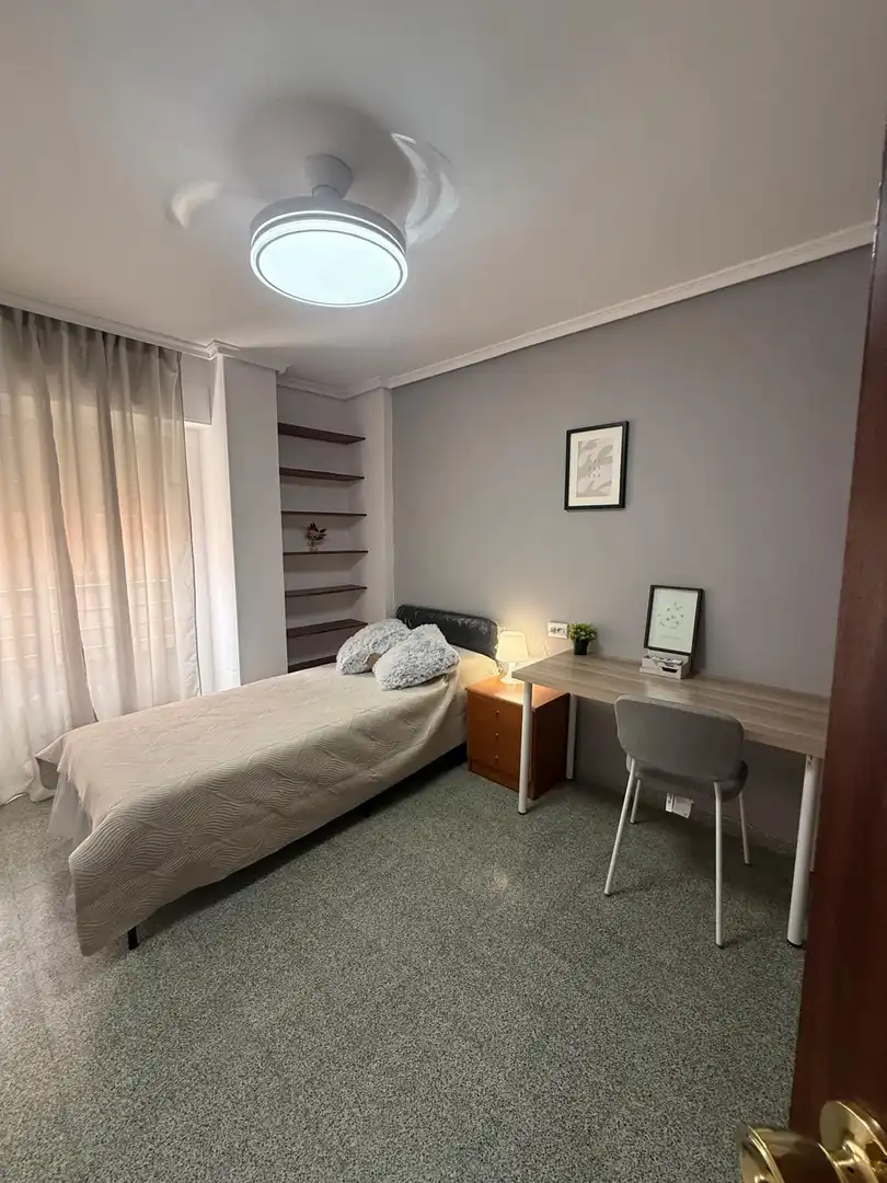 Habitación de Piso en venta en Alcoy / Alcoi con Calefacción y Terraza