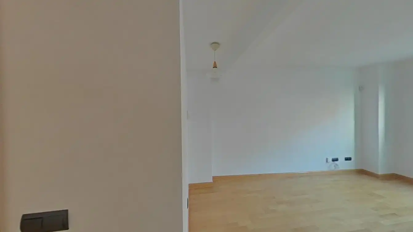 Bedroom of Flat for sale in Madrid  with Air Conditioner, Heating and Storage room