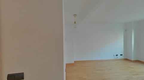 Foto 4 de Piso en venta en Calle de Andorra, Canillas,  Madrid Capital