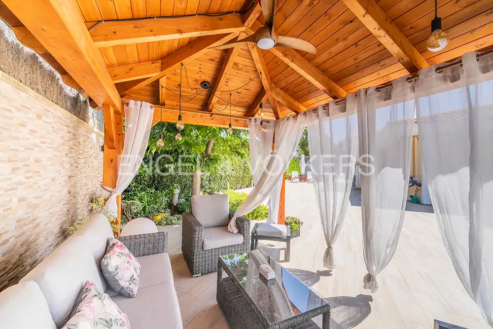 Villa con piscina in vendita a Carrer del Vespre 11, imagen 7