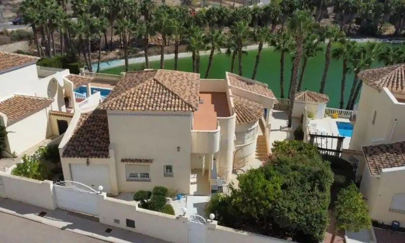 House with pool for sale in Orihuela Costa, imagen 4