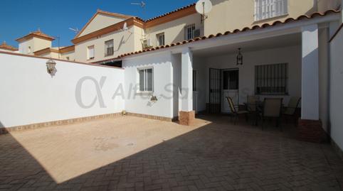 Foto 2 de Casa adosada de lloguer a Alcalá del Río, Sevilla