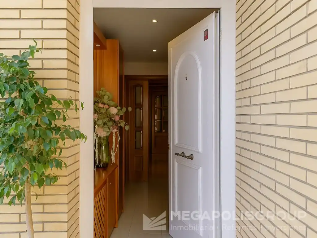 Casa o chalet en venta en Sant Vicenç Dels Horts con Jardín privado, Terraza y Piscina