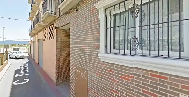 Appartement avec ascenseur à vendre à C/ Fundador Macias Coque