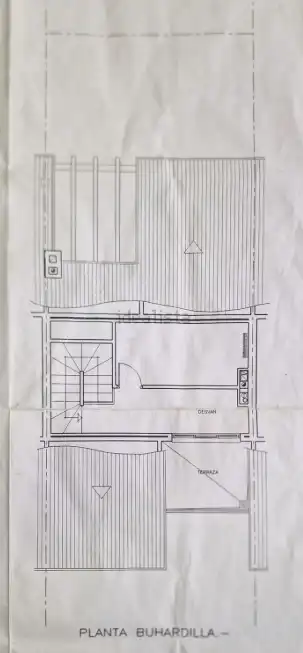 Einfamilien-Reihenhaus zum Verkauf in Madrid mit Klimaanlage, Heizung und Terrasse