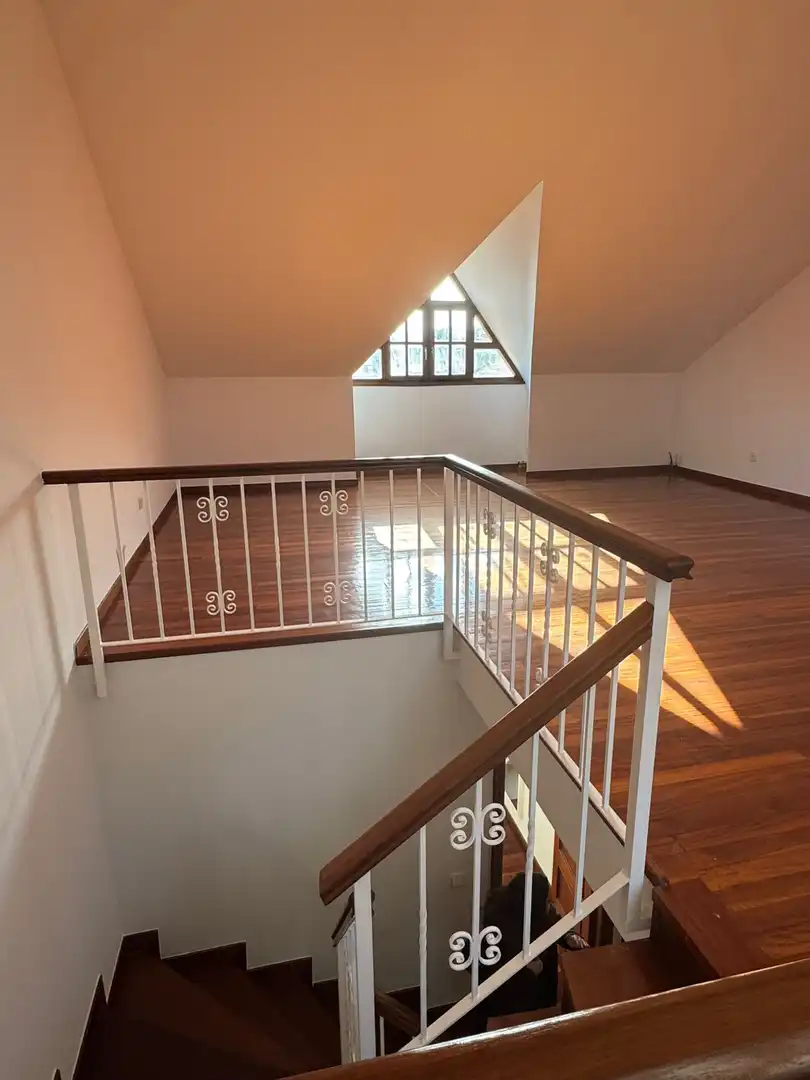 Casa adosada en venda en Polanco amb Calefacció, Jardí privat i Parquet