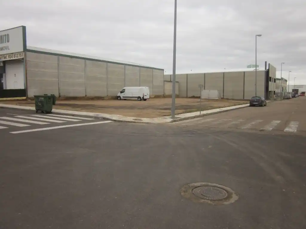 Terreny industrial en venda a Don Benito