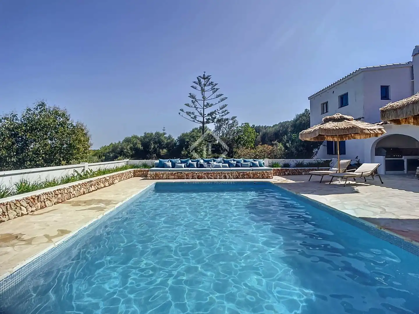Schwimmbecken von Haus oder Chalet zur Miete in Alaior mit Klimaanlage, Heizung und Privatgarten