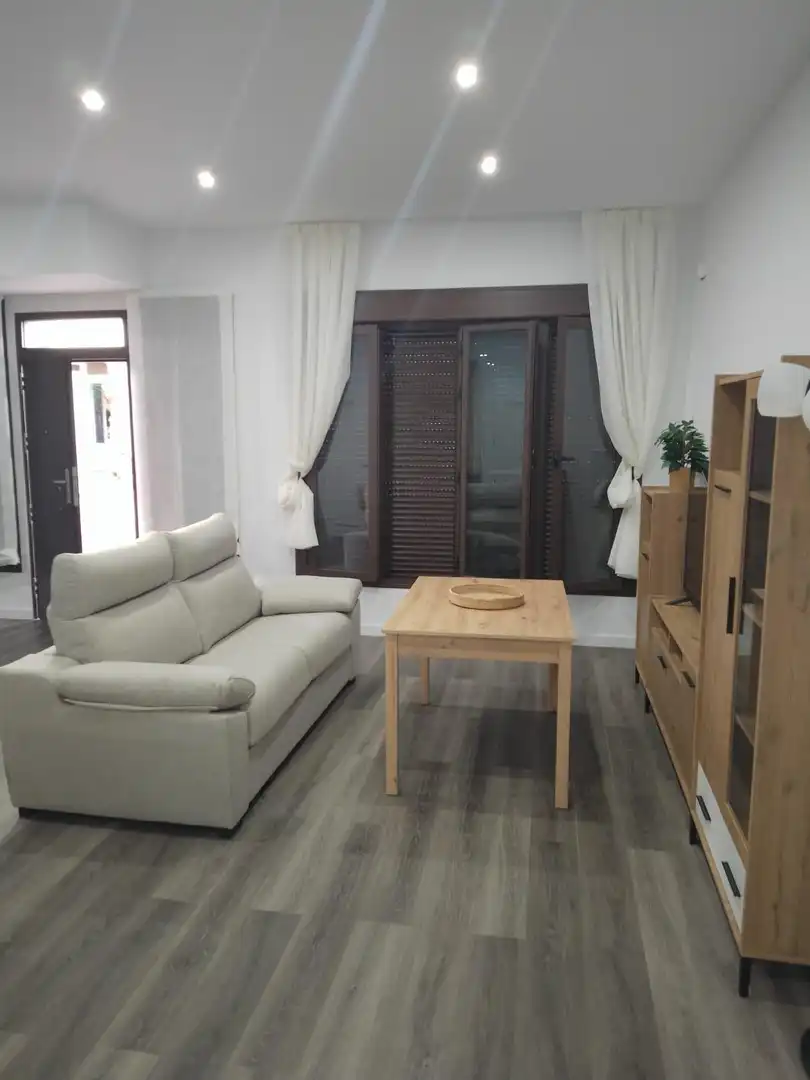 Living room of Study for rent in Levante