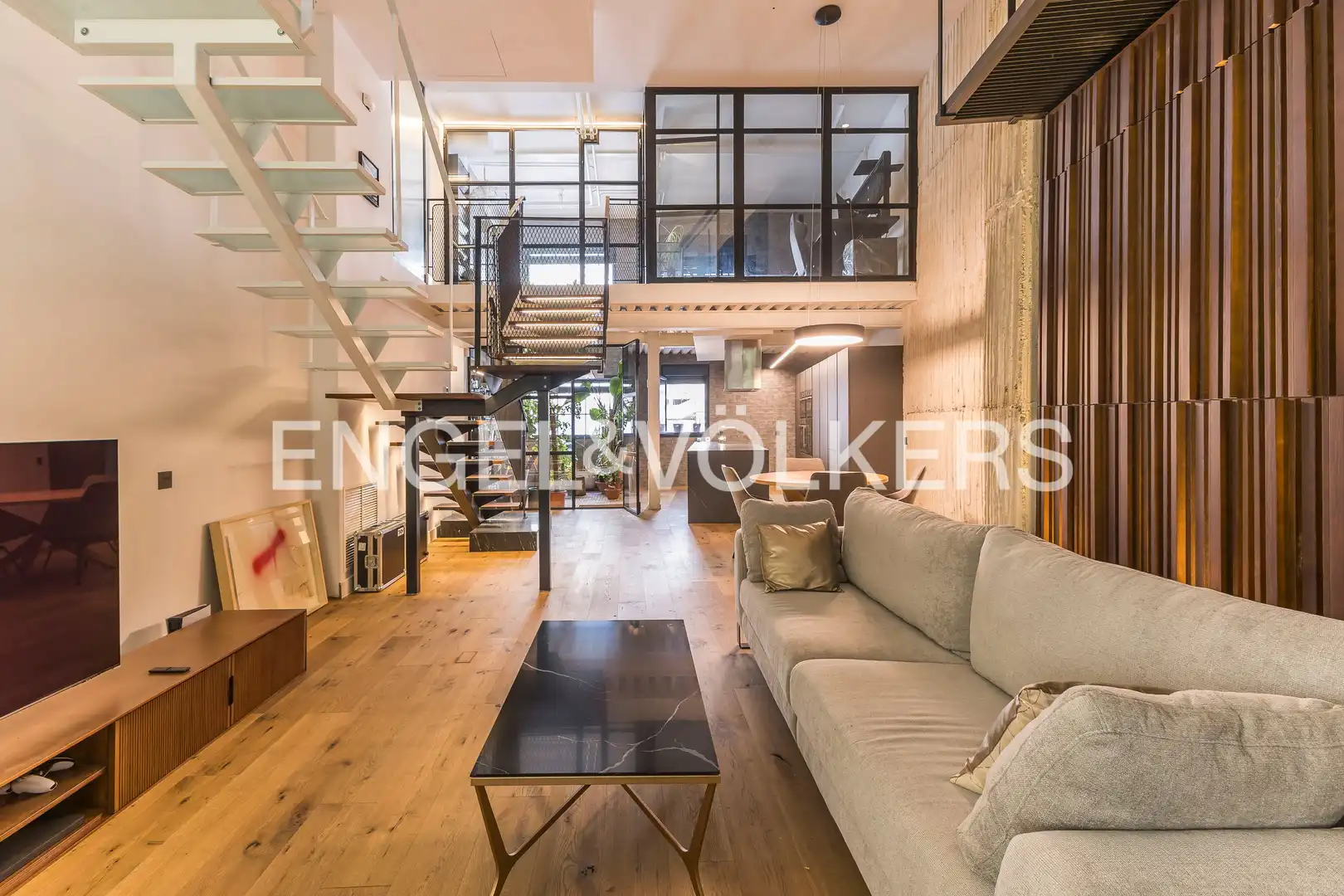 Duplex for sale in Arganzuela