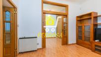 Flat for sale in  Madrid Capital  with Heating