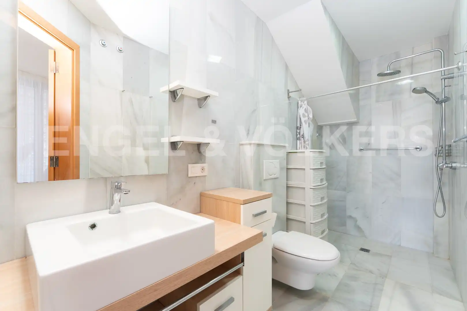 Baño de Piso en venta en Mogán con Calefacción, Terraza y Trastero