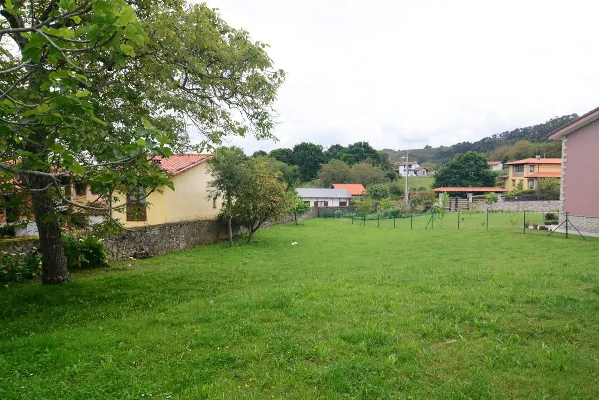 Residential for sale in Llanes