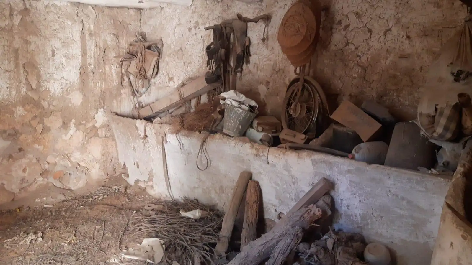 Casa adosada en venta en Montealegre del Castillo