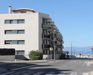 Vista exterior de Dúplex en venda en L'Escala amb Terrassa