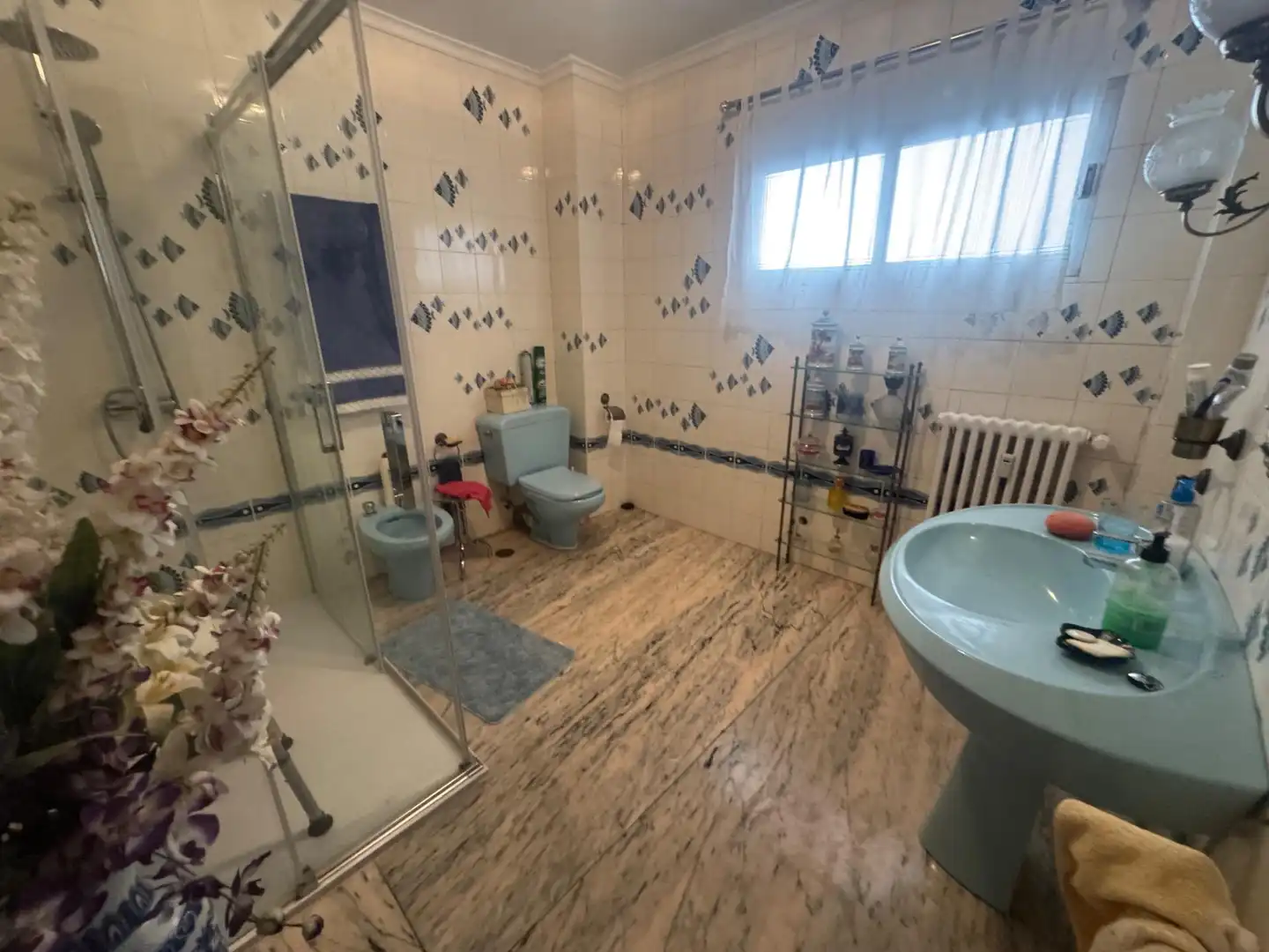 Badezimmer von Wohnung zum Verkauf in Valladolid mit Terrasse