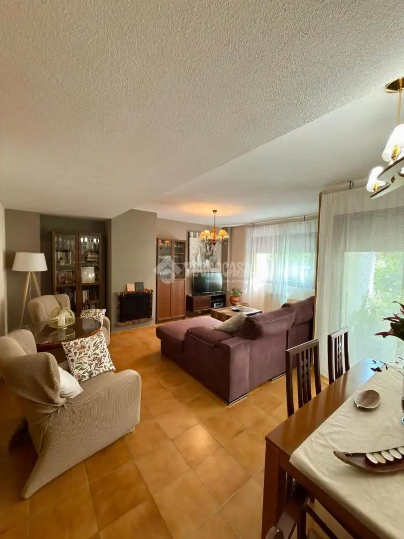 Living room of Houses for sale in Valdemoro  with Terrace, Storage room and Swimming Pool