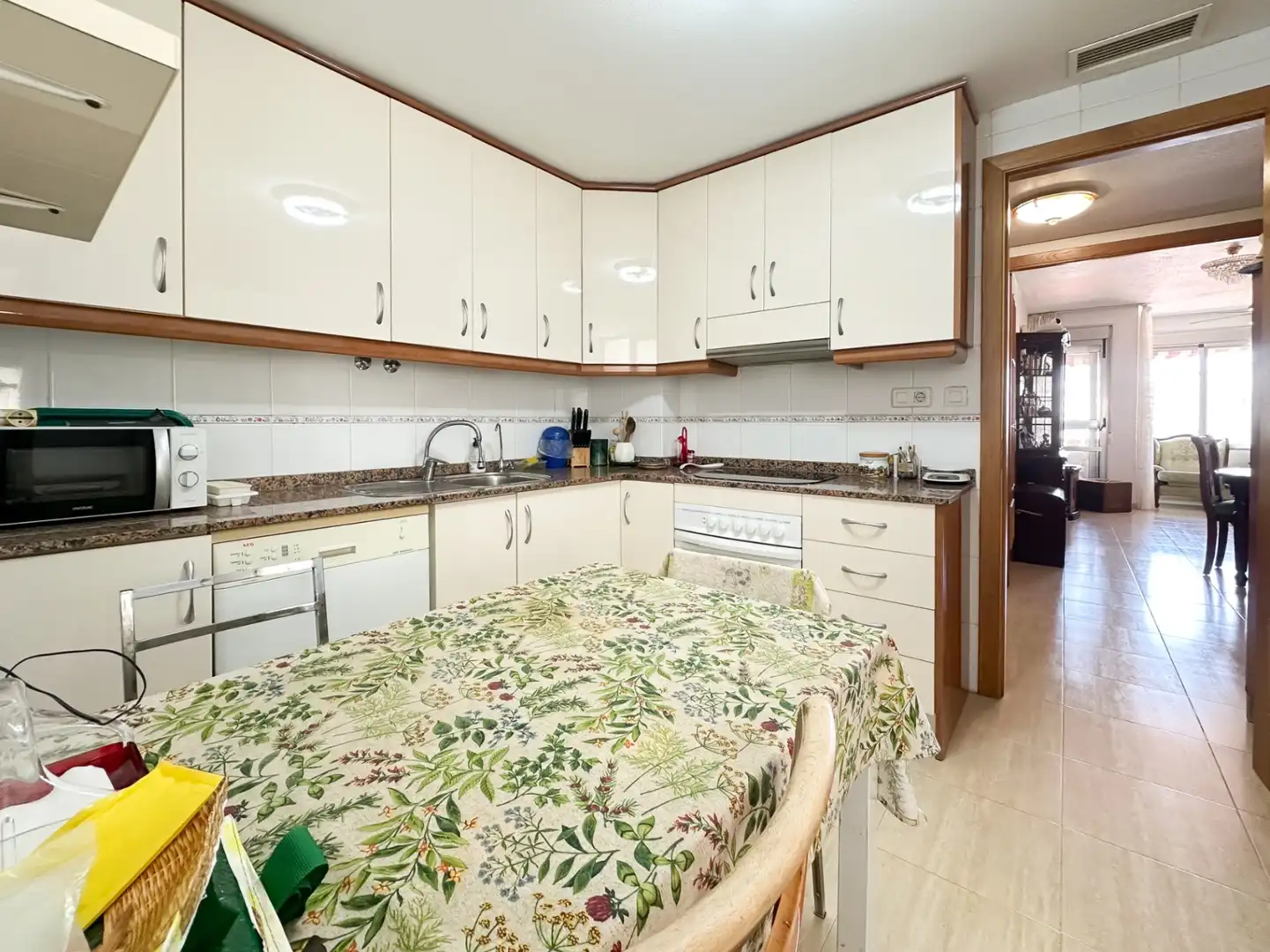 Cocina de Apartamento en venta en El Campello con Aire acondicionado, Calefacción y Terraza