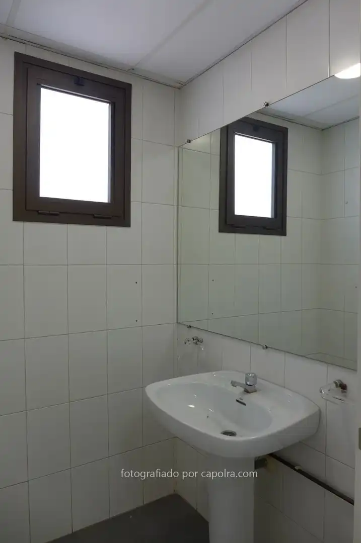 Badezimmer von Gebäude zum Verkauf in Barcelona