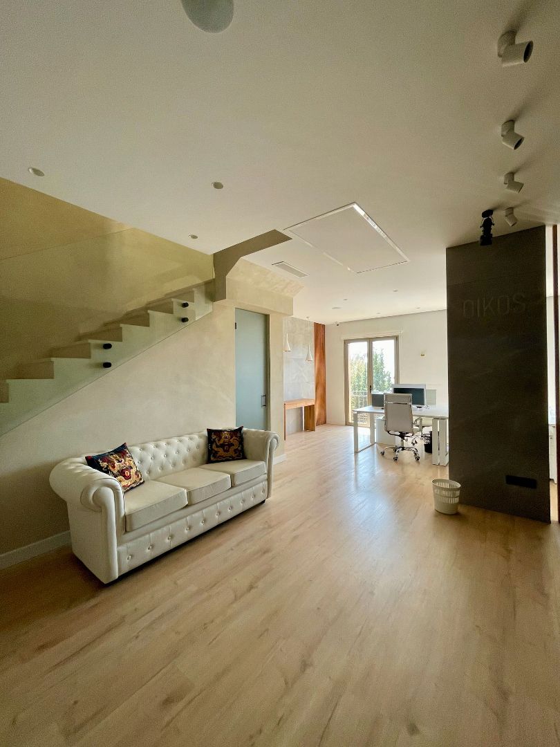 Living room of Office for sale in Marbella  with Air Conditioner, Storage room and Furnished