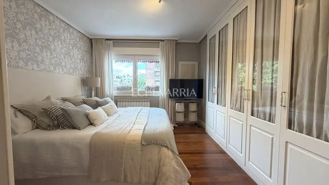 Habitación de Piso en venta en Leioa con Calefacción, Jardín privado y Terraza