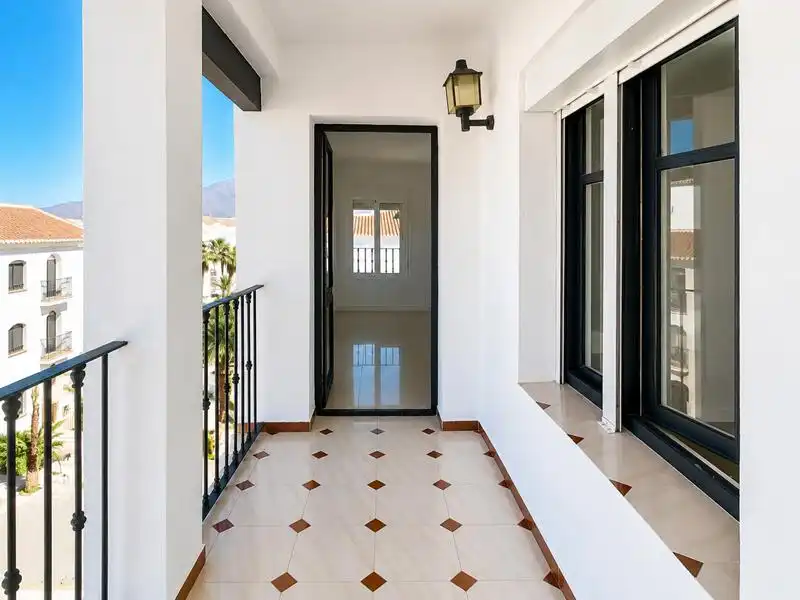 Piso con piscina en venta en San Luis de Sabinillas, imagen 14