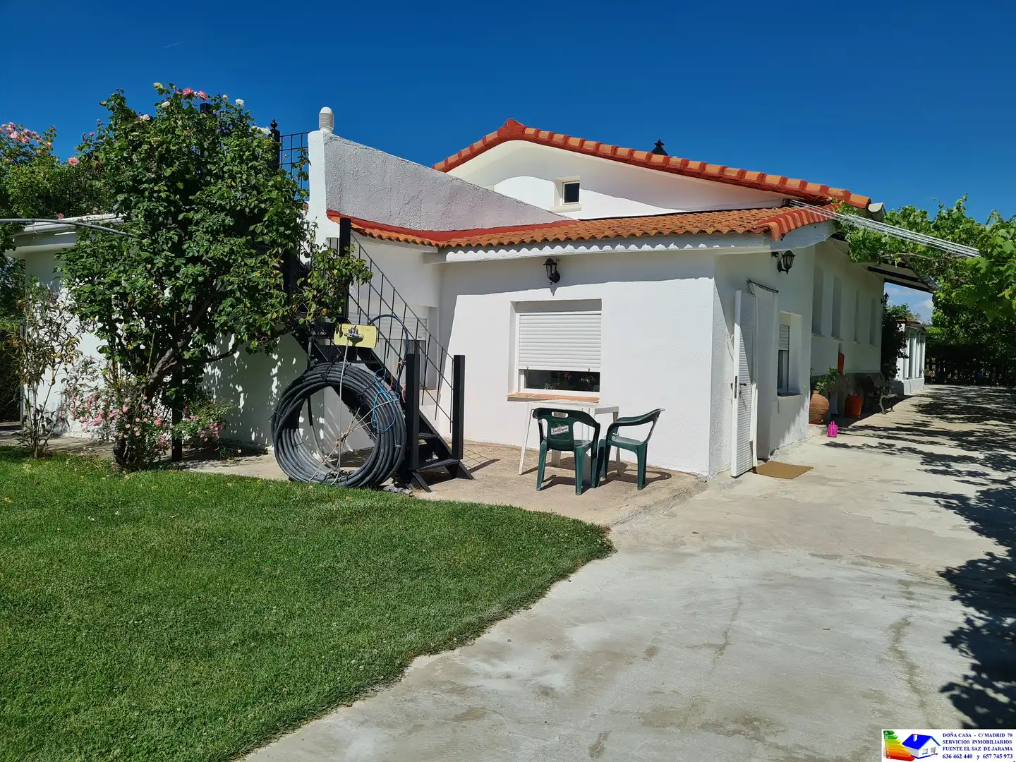 Vista exterior de Casa o chalet en venta en Fuente El Saz de Jarama con Aire acondicionado, Calefacción y Jardín privado