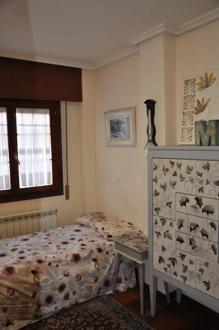 Habitación de Casa o chalet en venta en Castro-Urdiales con Calefacción, Jardín privado y Terraza