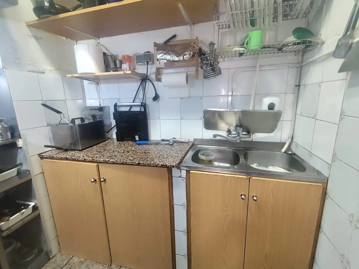 Cuina de Local en venda en Villanueva de Castellón amb Aire condicionat