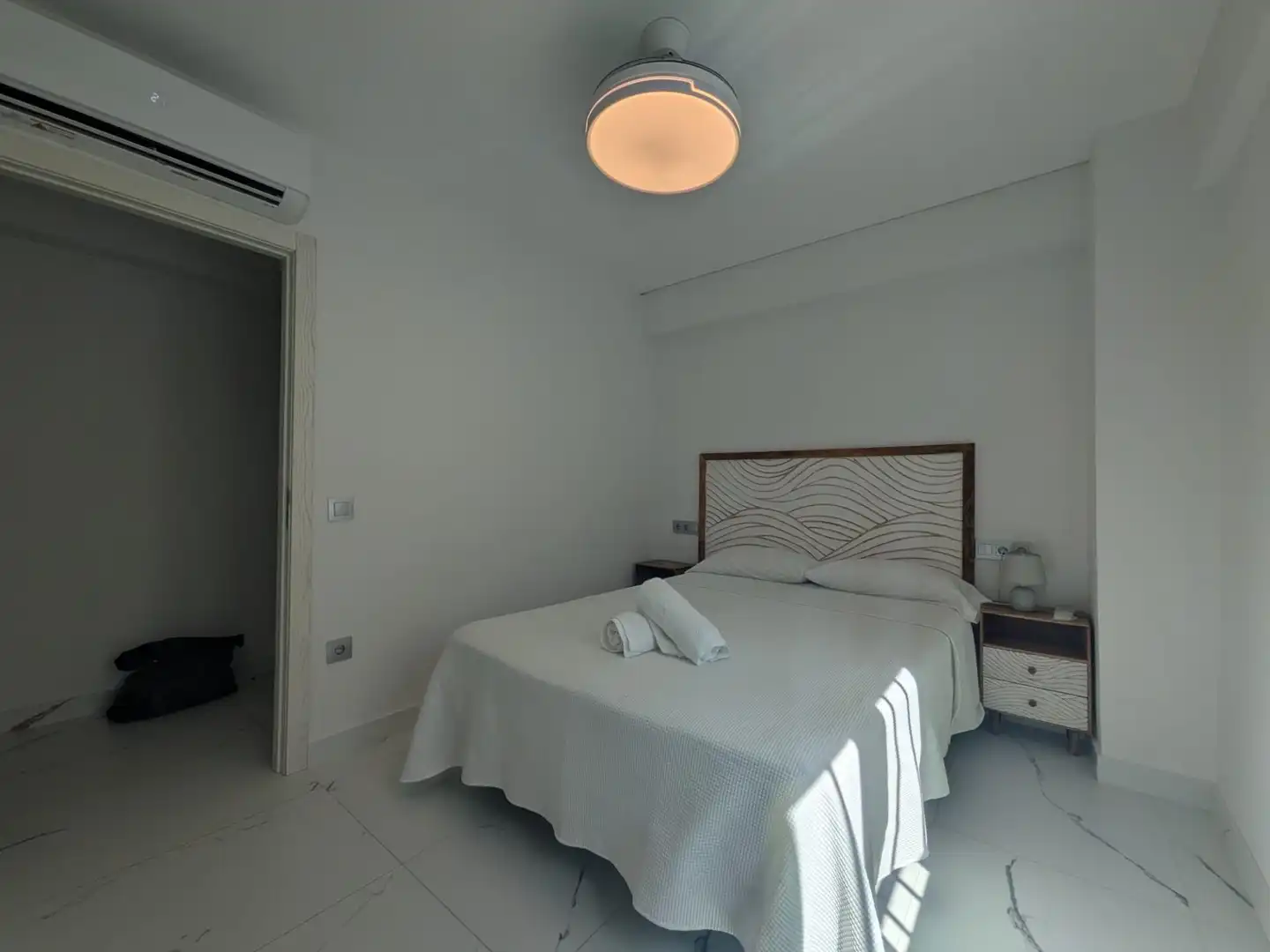 Bedroom of Flat for sale in Córdoba  with Air Conditioner, Terrace and Furnished