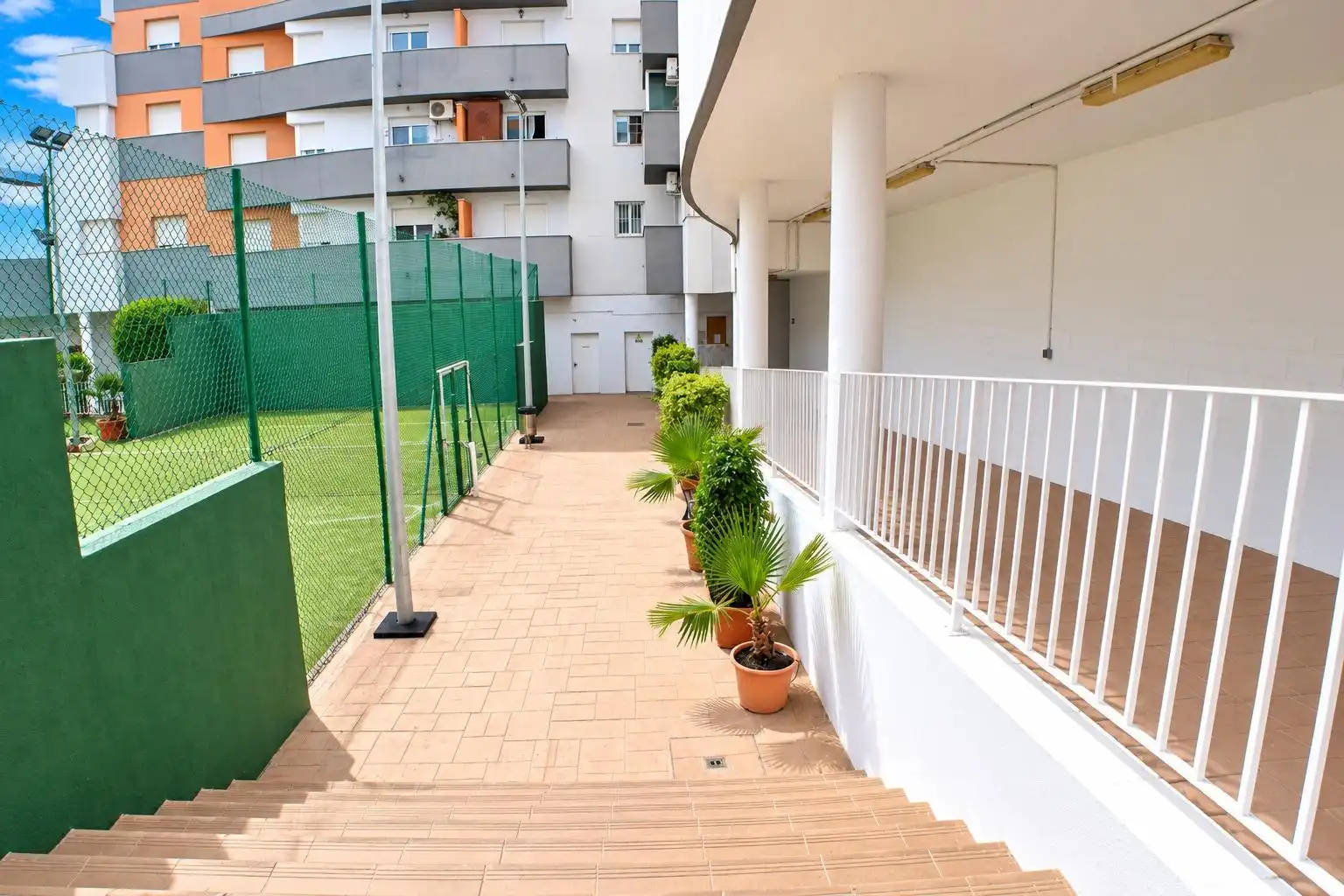 Appartamento con piscina in vendita a Avenida HISPANIDAD DE LA (CB), imagen 35