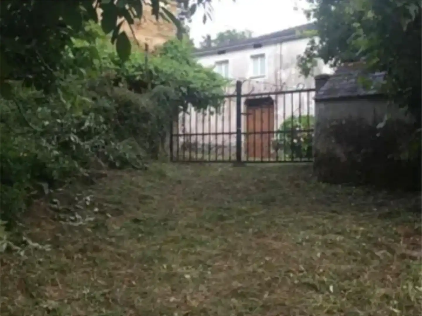 Casa adosada en venda en Ribeira de Piquín amb Jardí privat, Parquet i Moblat