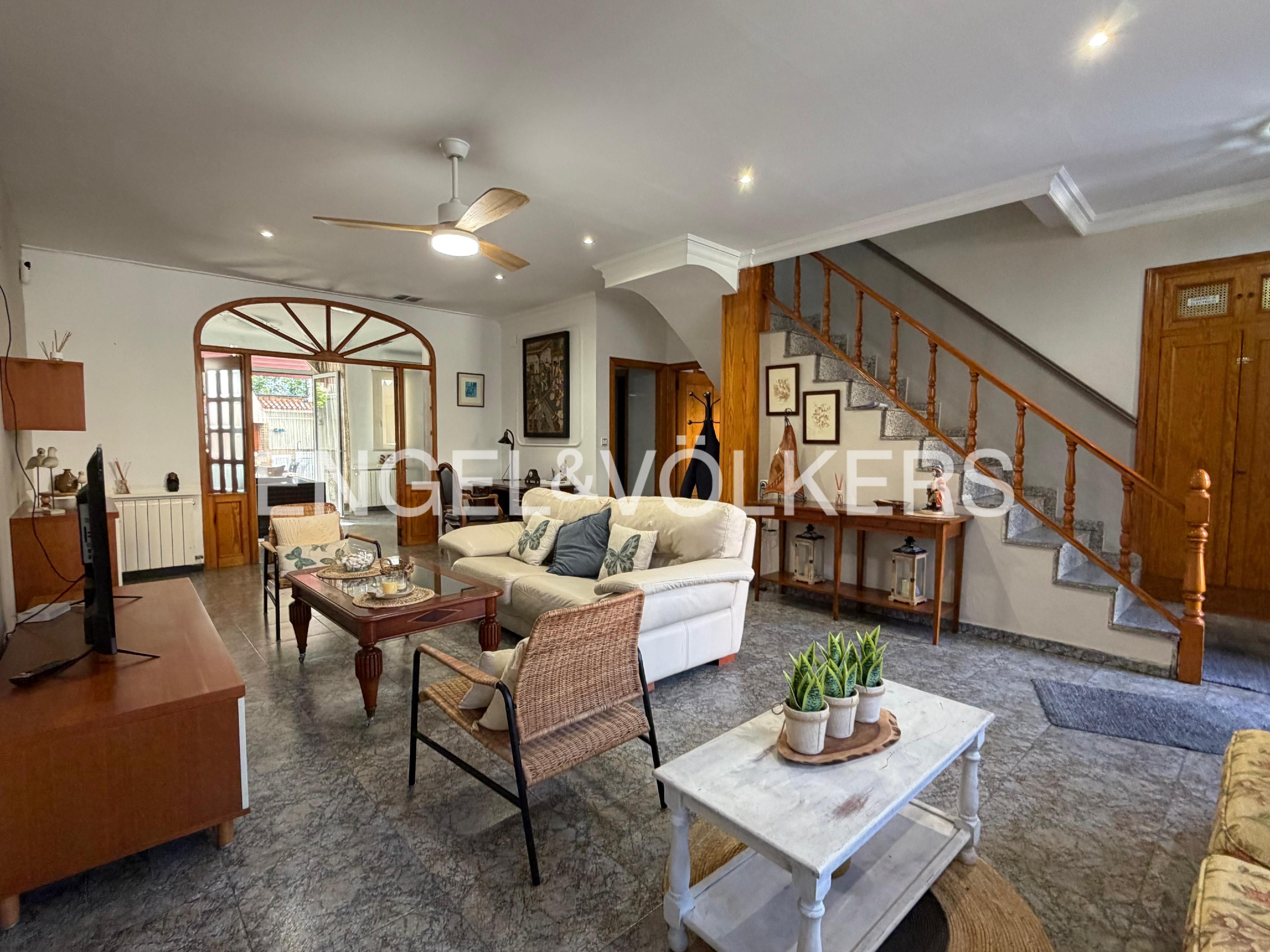 Sala de estar de Casa o chalet de alquiler en  Valencia Capital con Aire acondicionado, Calefacción y Terraza