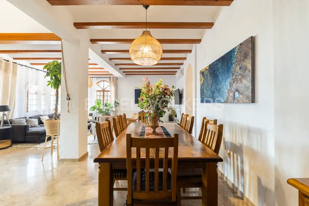 Comedor de Casa o chalet de alquiler en Manises con Aire acondicionado, Calefacción y Jardín privado