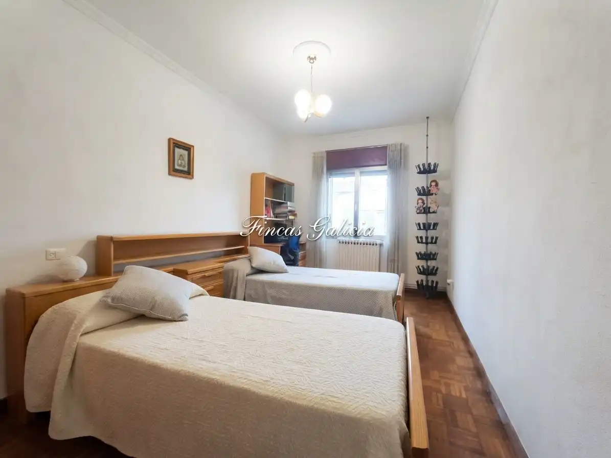 Bedroom of Flat for sale in Verín, Ourense