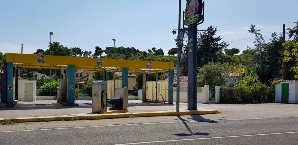 Parkplatz von Country house zum Verkauf in Calonge i Sant Antoni mit Klimaanlage, Heizung und Privatgarten