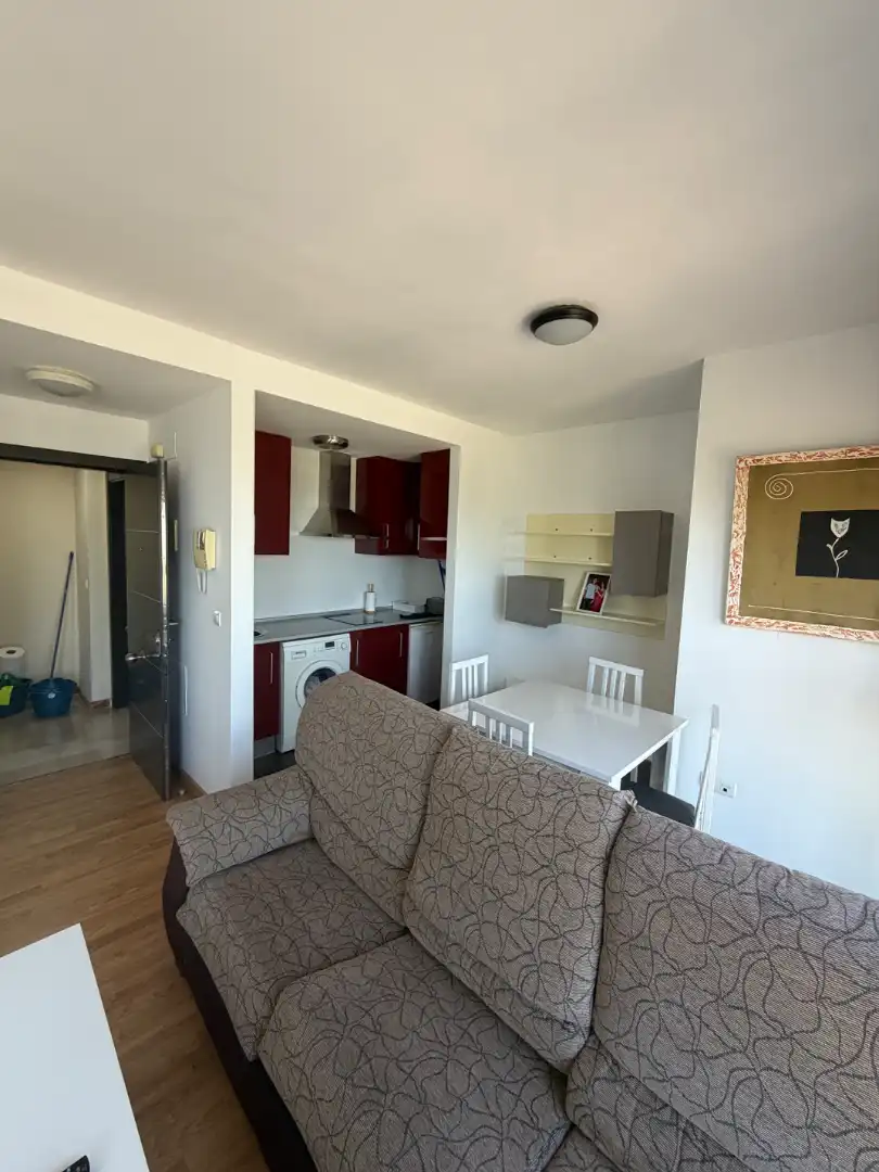 Cuina de Apartament en venda en Ceuta amb Moblat i Forn