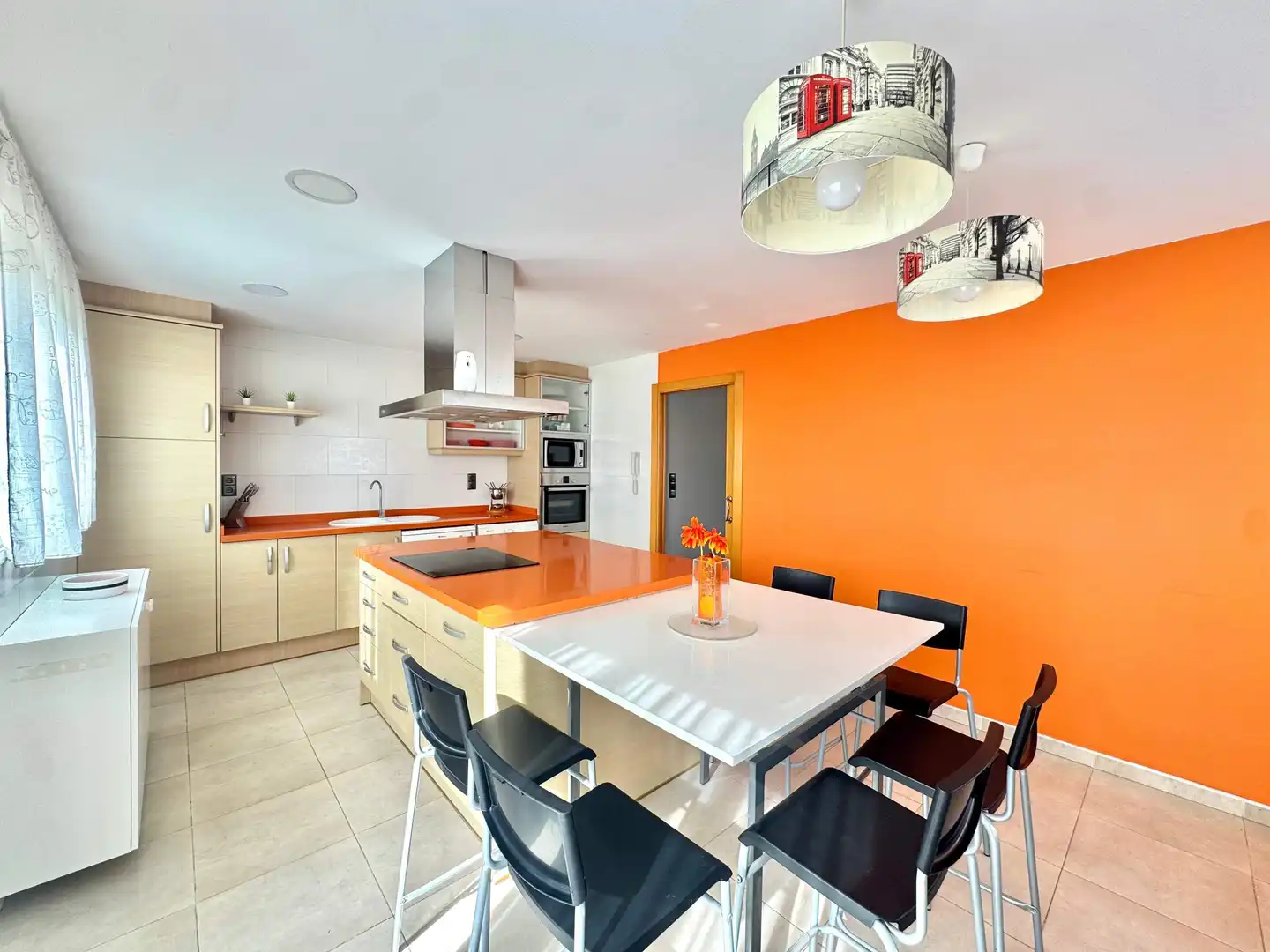 Cocina de Casa adosada en venta en Almoines con Aire acondicionado, Terraza y Balcón