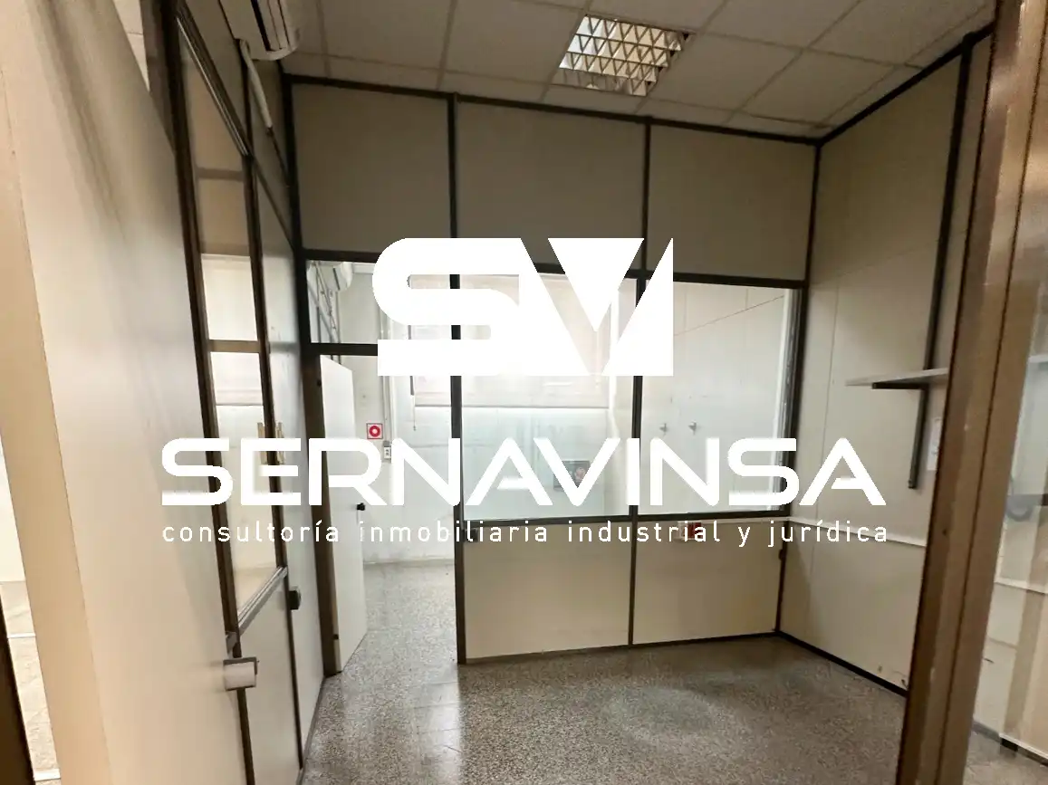 Nave industrial de alquiler en Sabadell