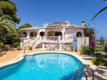 Casa con piscina in vendita a De Alfas