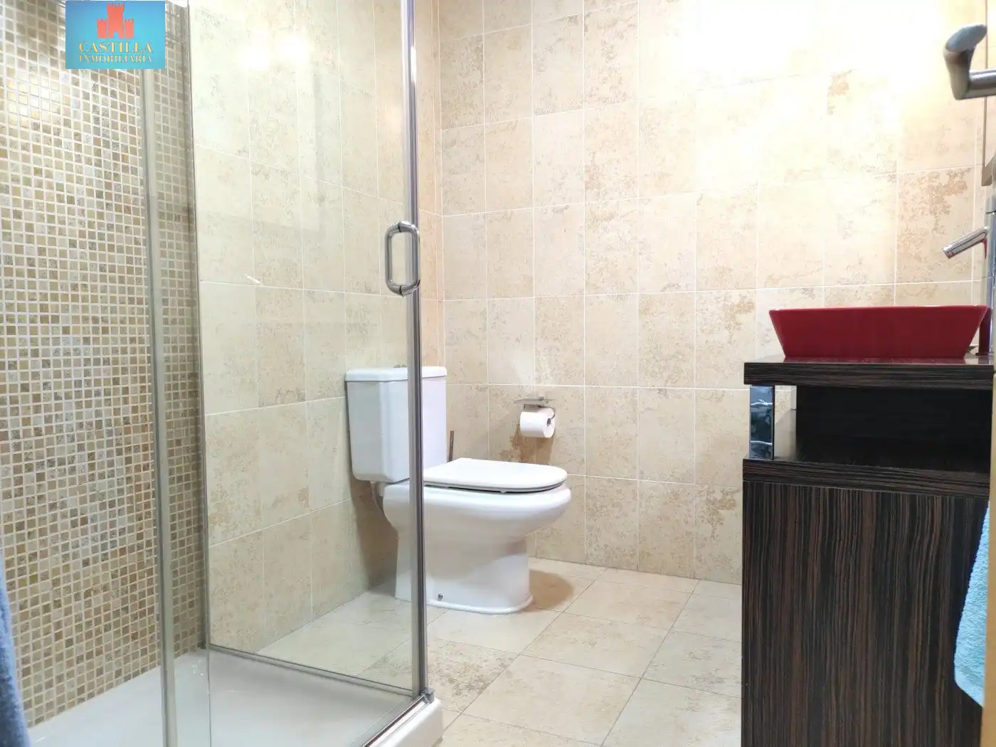 Baño de Casa adosada en venta en Ávila con Aire acondicionado, Calefacción y Terraza