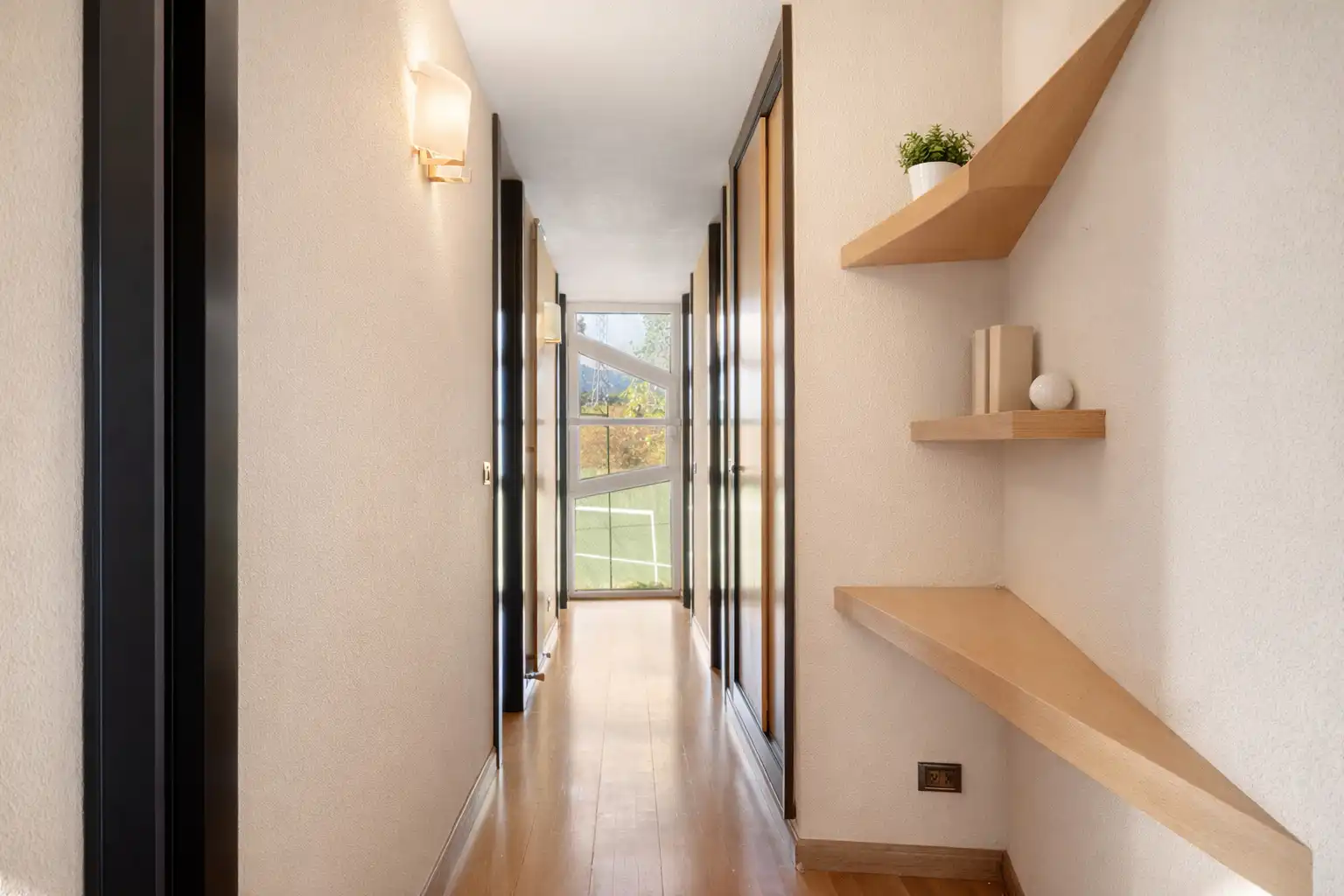 Casa o xalet en venda en Hoyo de Manzanares amb Jardí privat, Terrassa i Piscina
