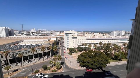Foto 2 de Piso en venta en Paseo Marítimo - San José - La Laguna, Cádiz Capital