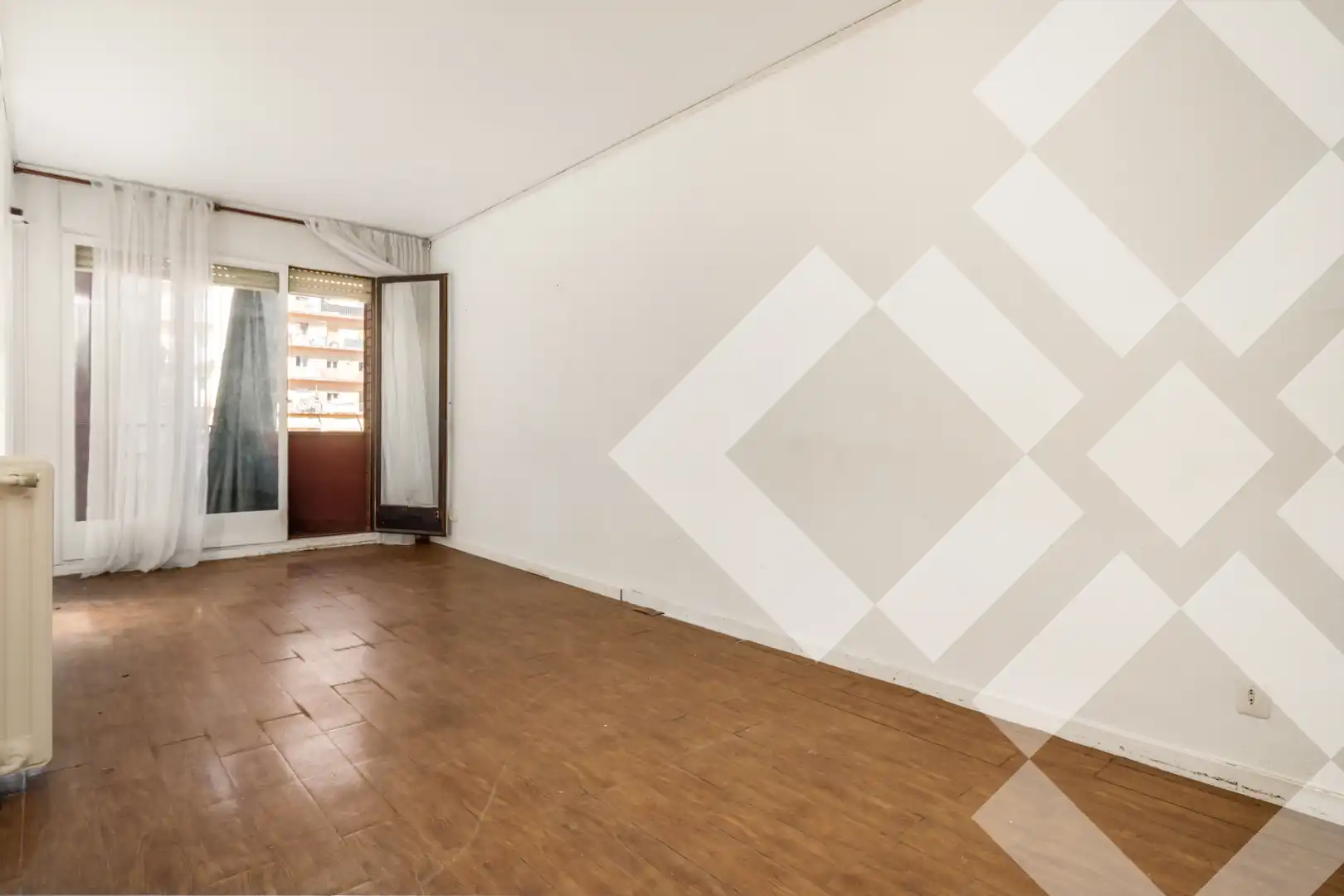 Appartamento con terrazza in vendita a Carrer de Calàbria, imagen 5