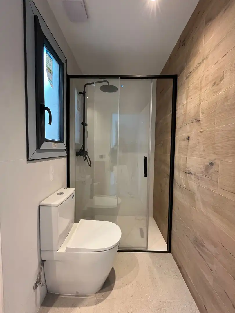 Baño de Dúplex en venta en Igualada con Calefacción, Terraza y Trastero