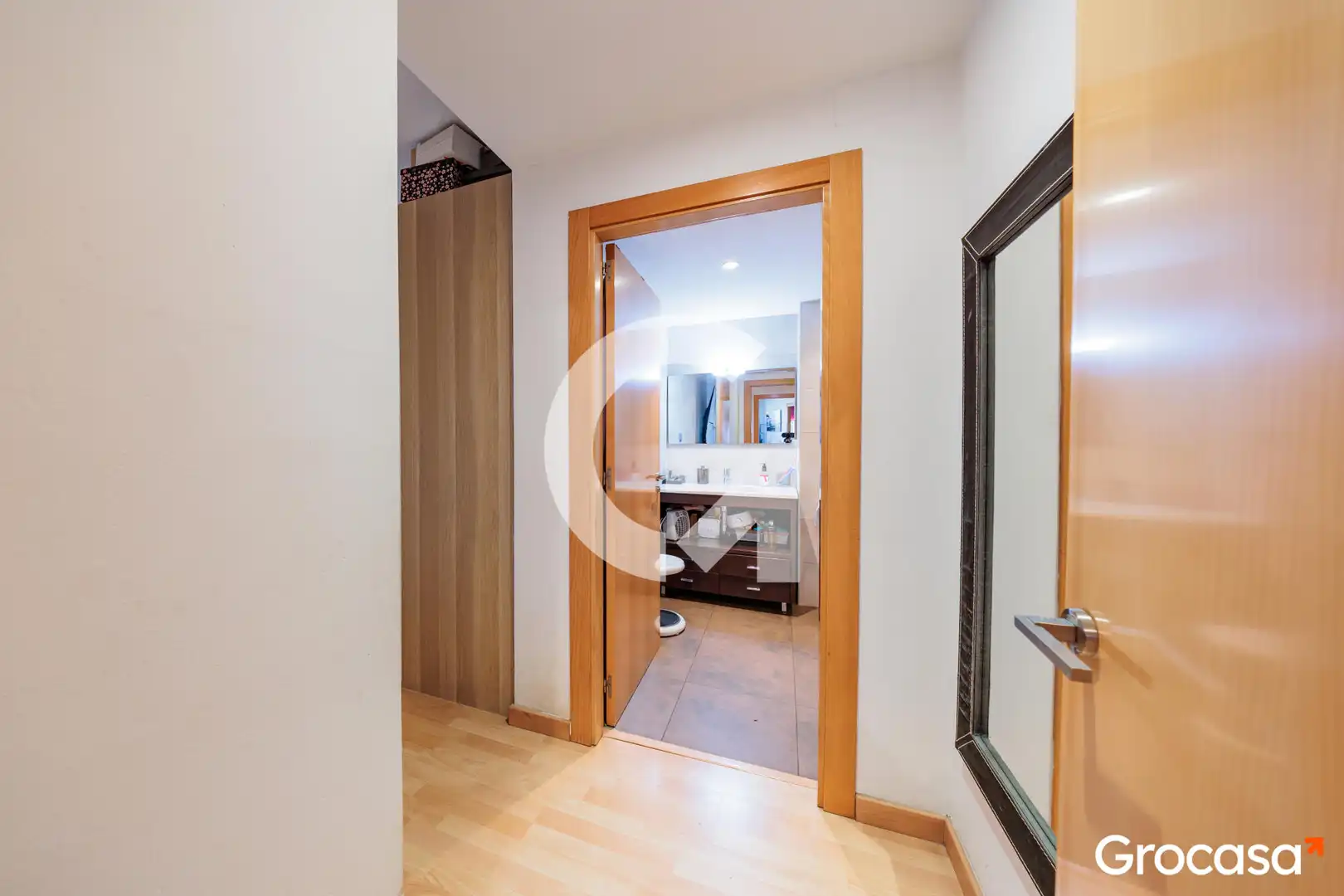 Piso en venta en Terrassa con Aire acondicionado, Calefacción y Terraza