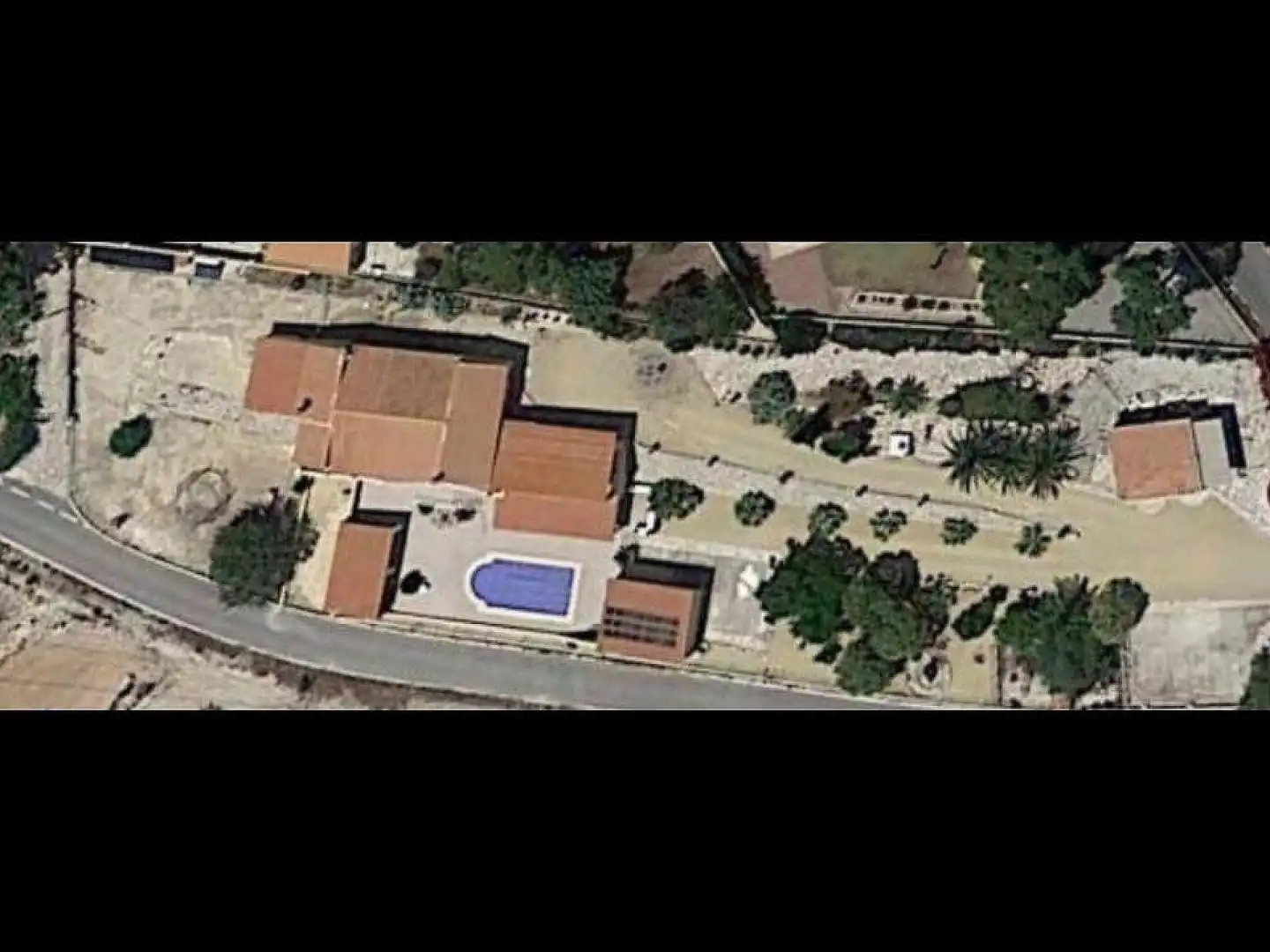 Commercial properties for sale in Alicante / Alacant  with Air Conditioner and Furnished