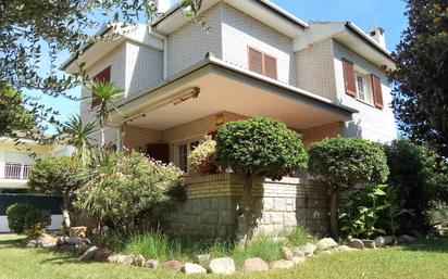 Exterior view of House or chalet for sale in Cambrils  with Air Conditioner and Terrace