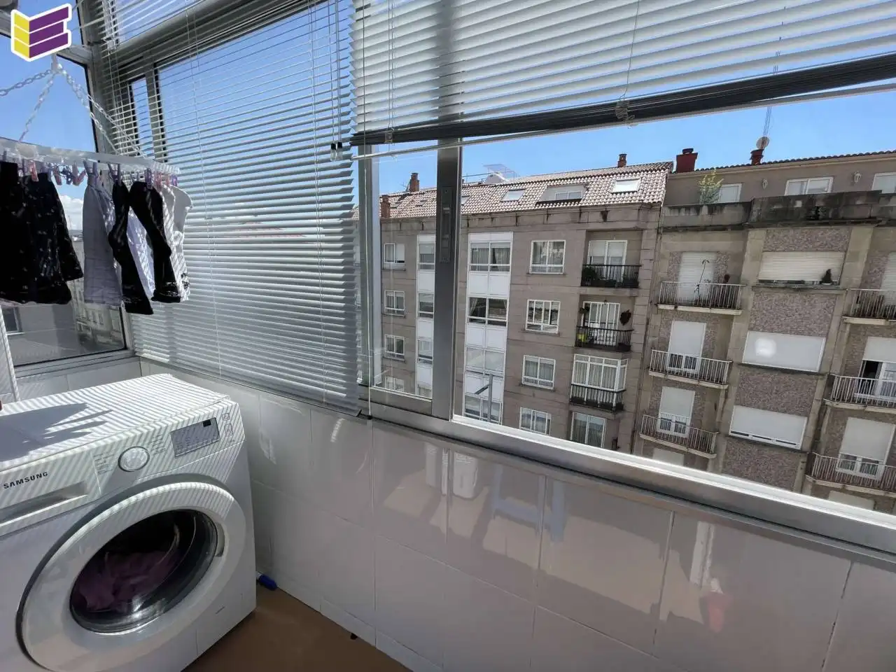 Terrassa de Pis en venda en Vigo  amb Calefacció, Parquet i Terrassa
