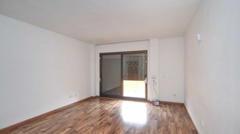 Foto 2 de Piso en venta en C/ Jocs Olimpics Barcelona, Palau, Girona Capital